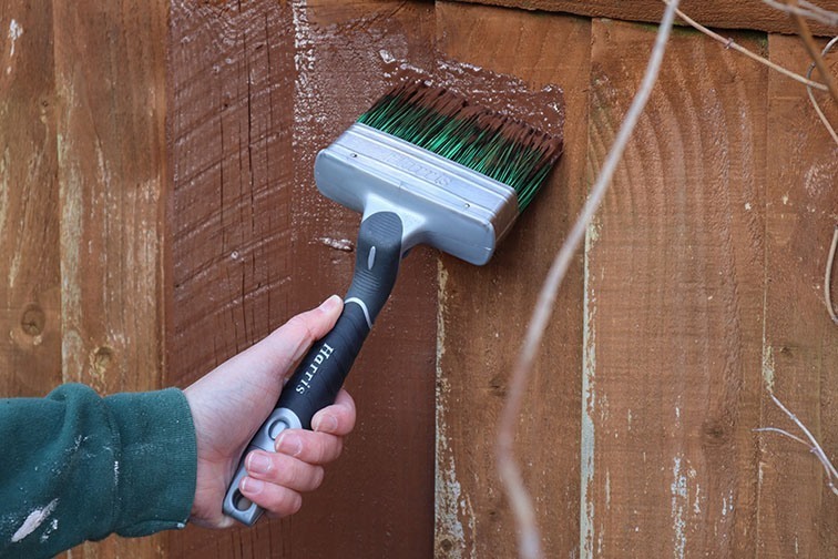 Fence Panel Paint Brush